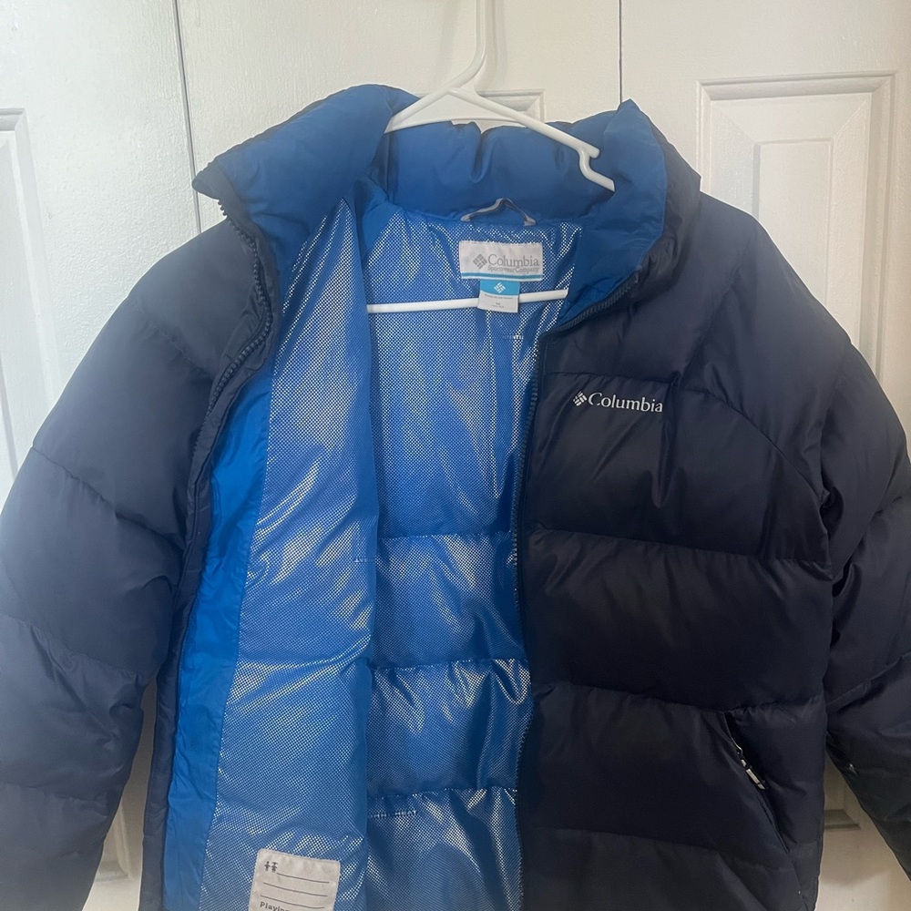 Columbia parka boys size medium navy